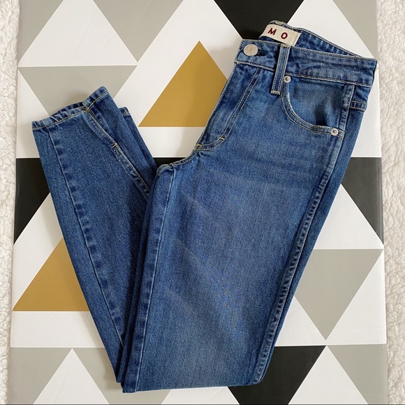 AMO Twist Slim Fit Split Cuff Jeans in Dark Vintage 24 - Picture 10 of 10